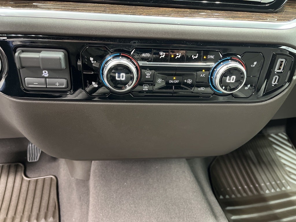 2026 GMC Sierra 2500HD SLE