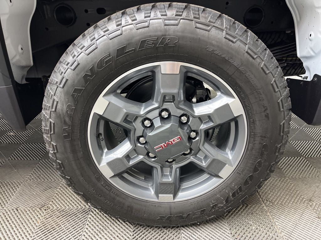 2026 GMC Sierra 2500HD SLE