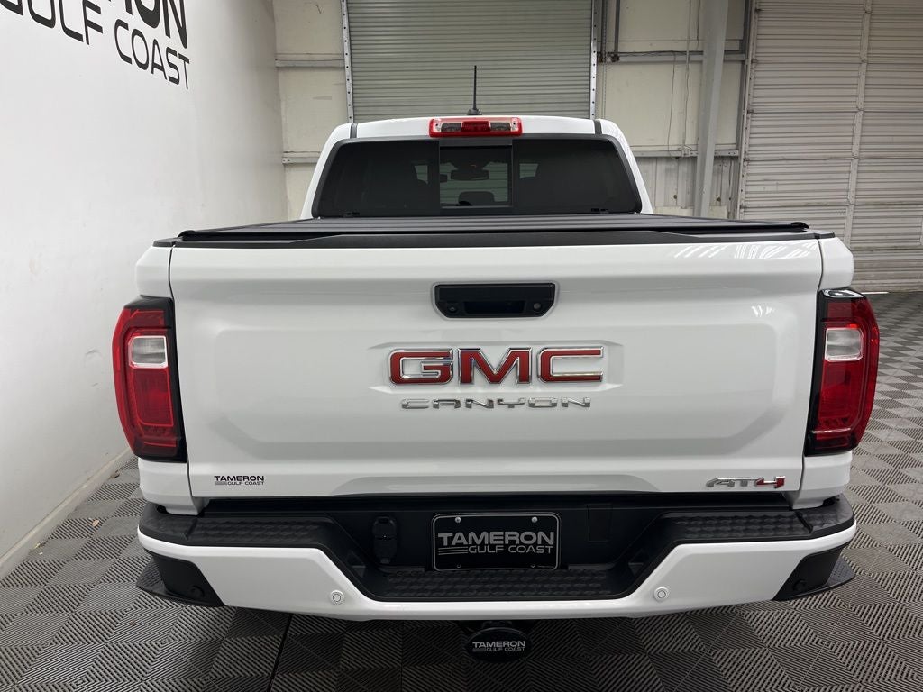 2024 GMC Canyon AT4