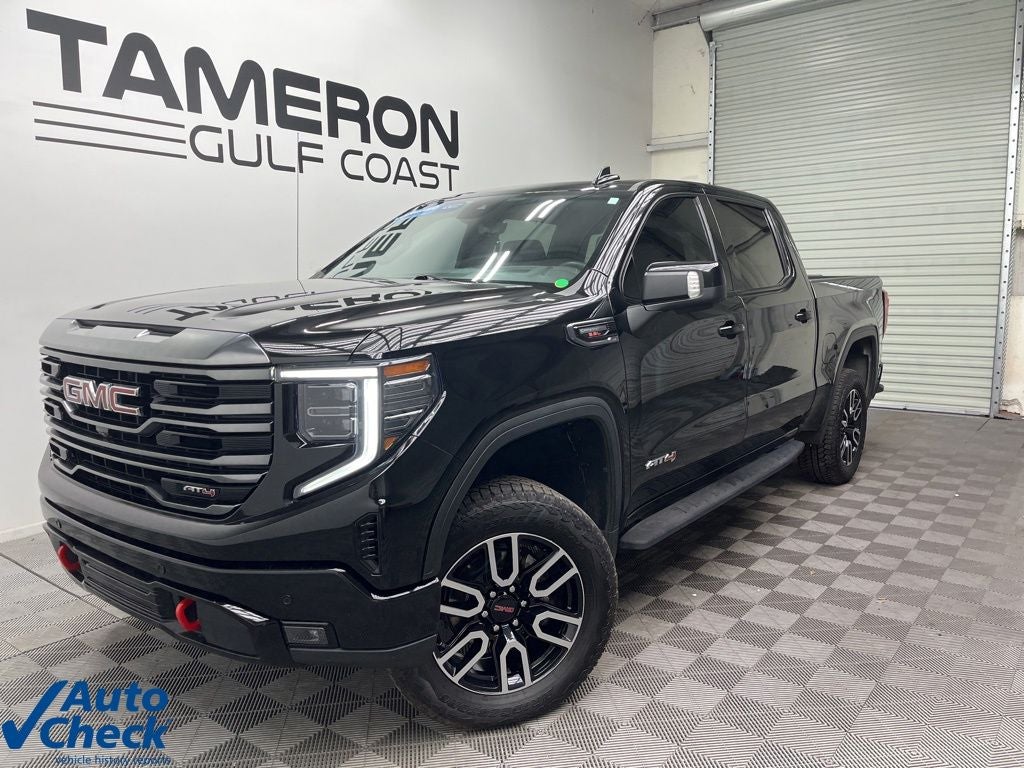 2023 GMC Sierra 1500 AT4