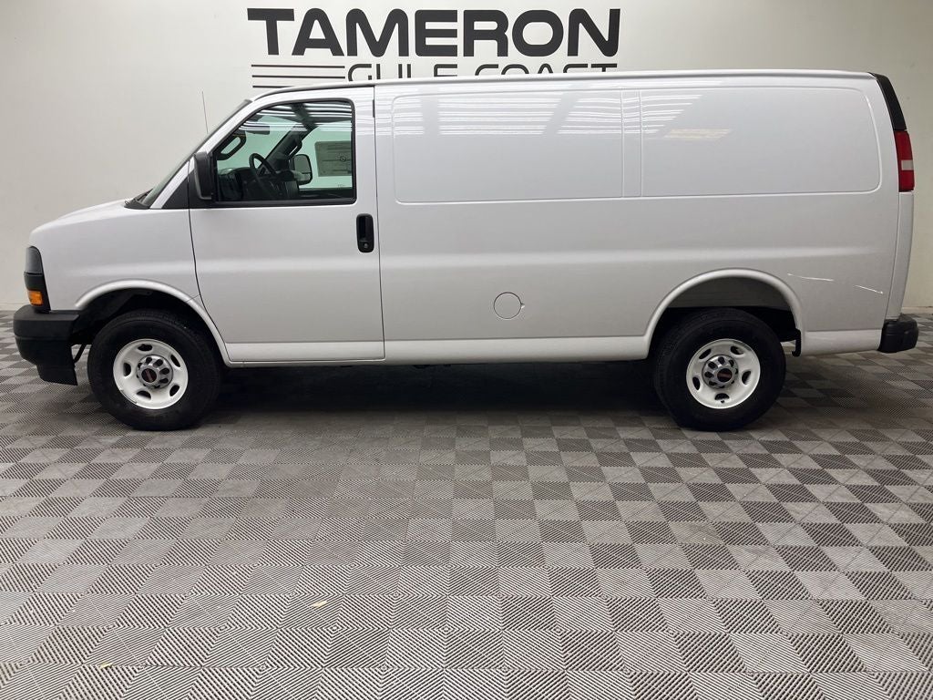 2026 GMC Savana 2500 Work Van