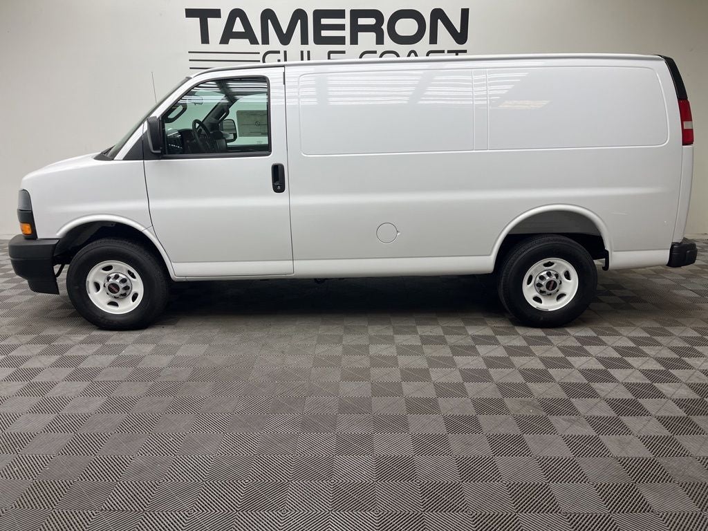 2026 GMC Savana 2500 Work Van