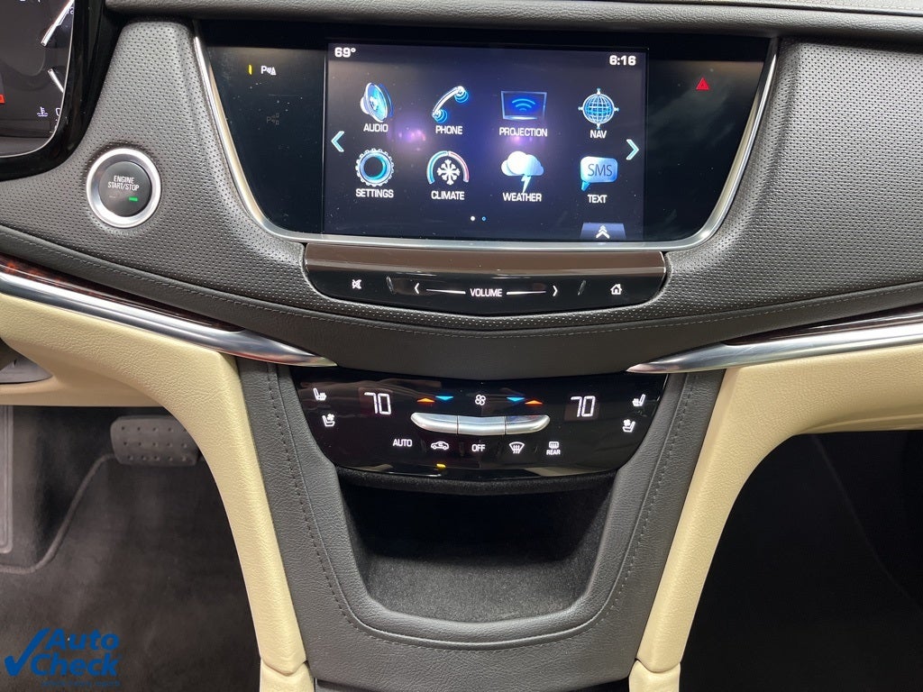 2017 Cadillac XT5 Premium Luxury