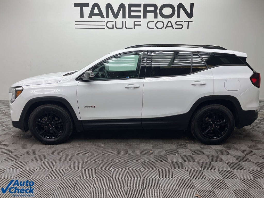 2023 GMC Terrain AT4