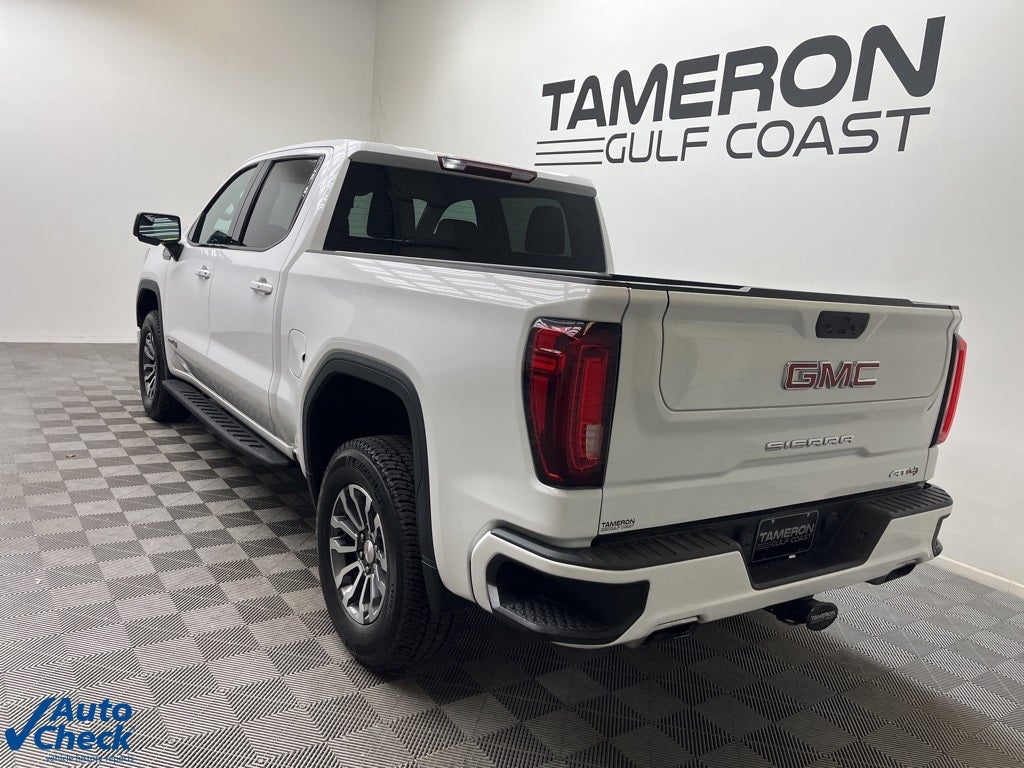 2021 GMC Sierra 1500 AT4
