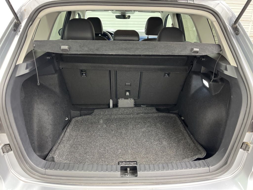 2024 Volkswagen Taos 1.5T SE SE