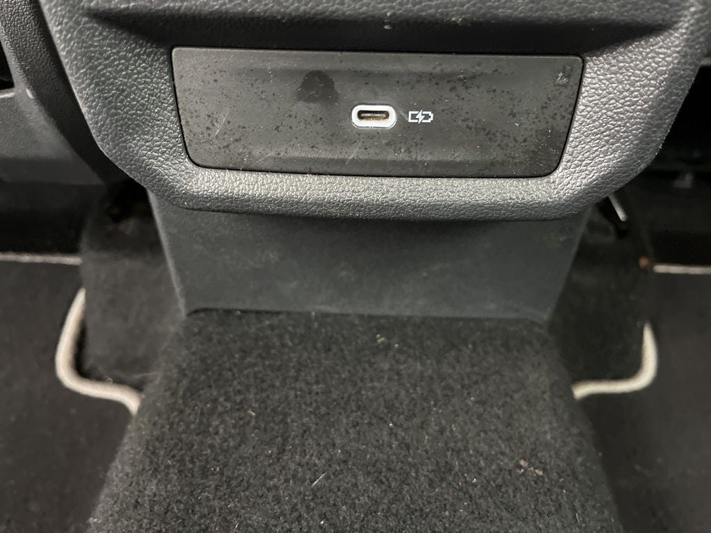 2024 Volkswagen Taos 1.5T SE SE