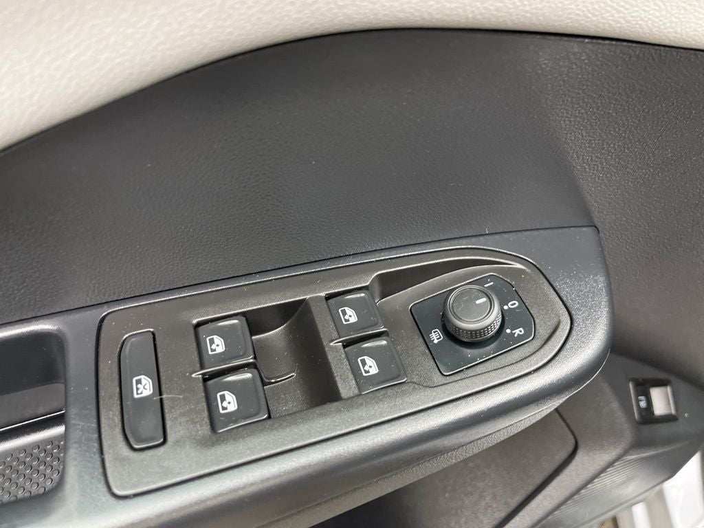 2024 Volkswagen Taos 1.5T SE SE