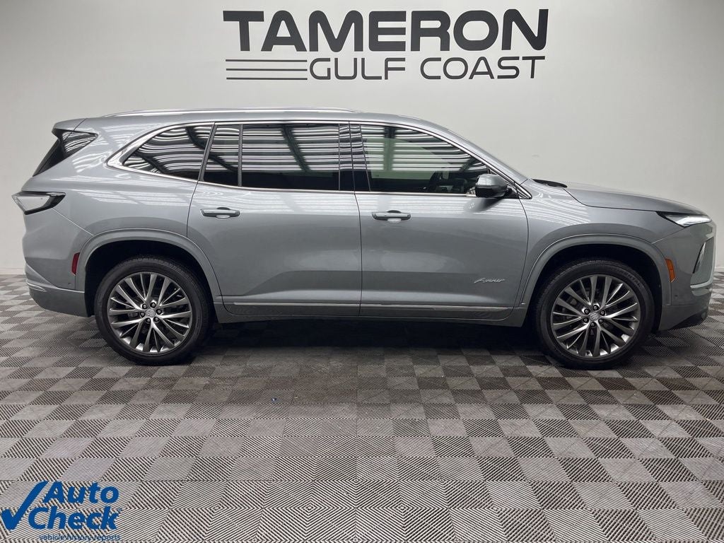 2025 Buick Enclave Avenir