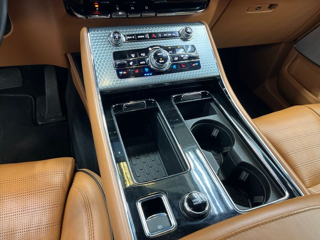 2022 Lincoln Aviator Black Label