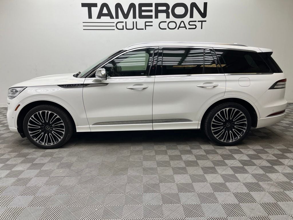 2022 Lincoln Aviator Black Label