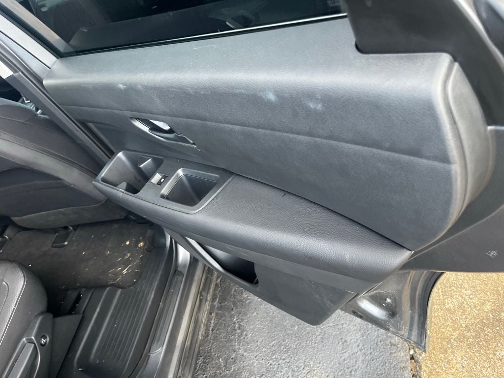 2024 Nissan Pathfinder S