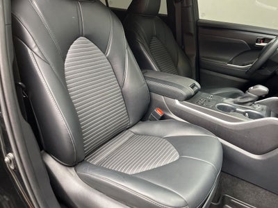 2023 Toyota Highlander XSE