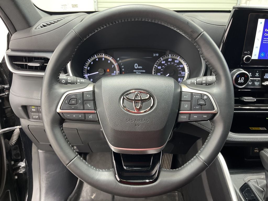 2023 Toyota Highlander XSE