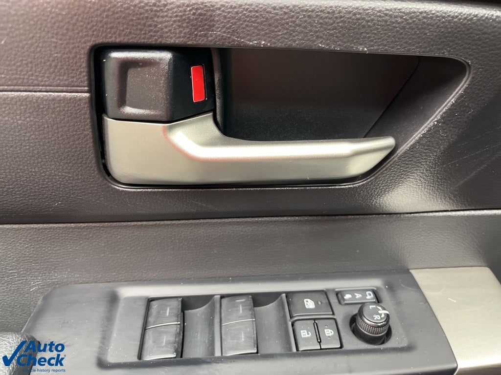 2025 Toyota Sequoia SR5