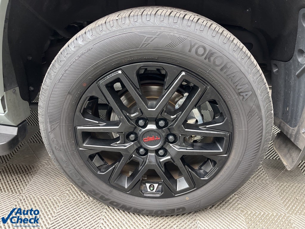 2025 Toyota Sequoia SR5