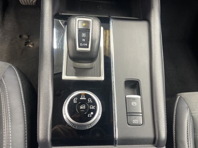 2024 Mitsubishi Outlander SE Black Edition w/Pano Roof