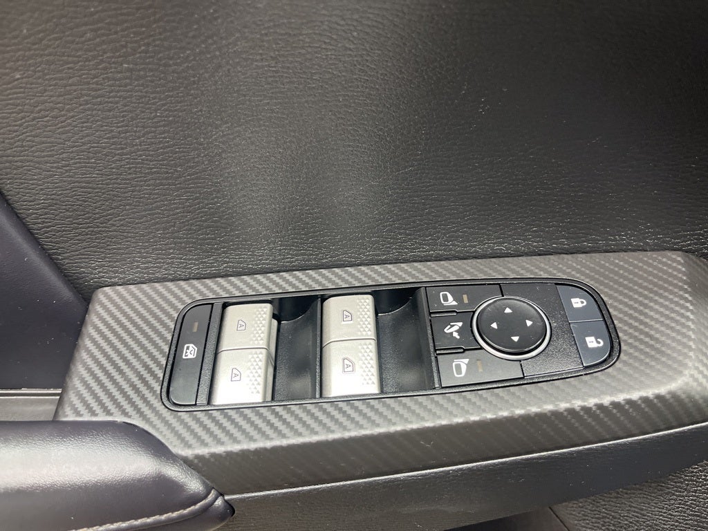 2024 Mitsubishi Outlander SE Black Edition w/Pano Roof