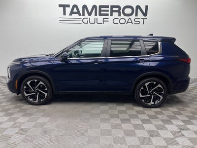 2024 Mitsubishi Outlander SE Black Edition w/Pano Roof