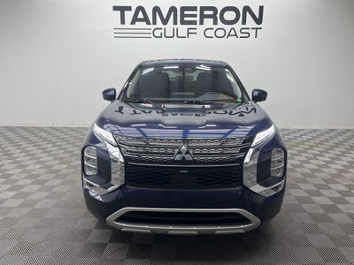 2024 Mitsubishi Outlander SE Black Edition w/Pano Roof