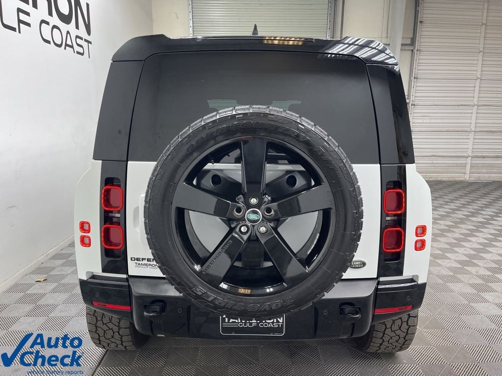 2023 Land Rover Defender 110 X-Dynamic SE