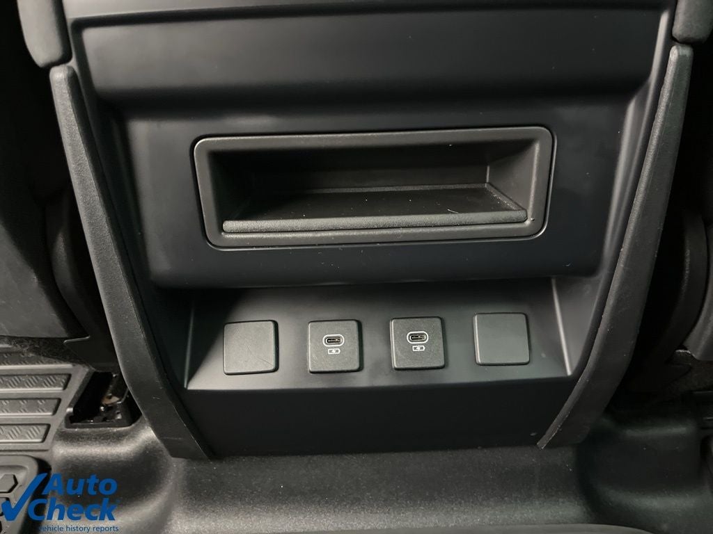 2023 Land Rover Defender 110 X-Dynamic SE