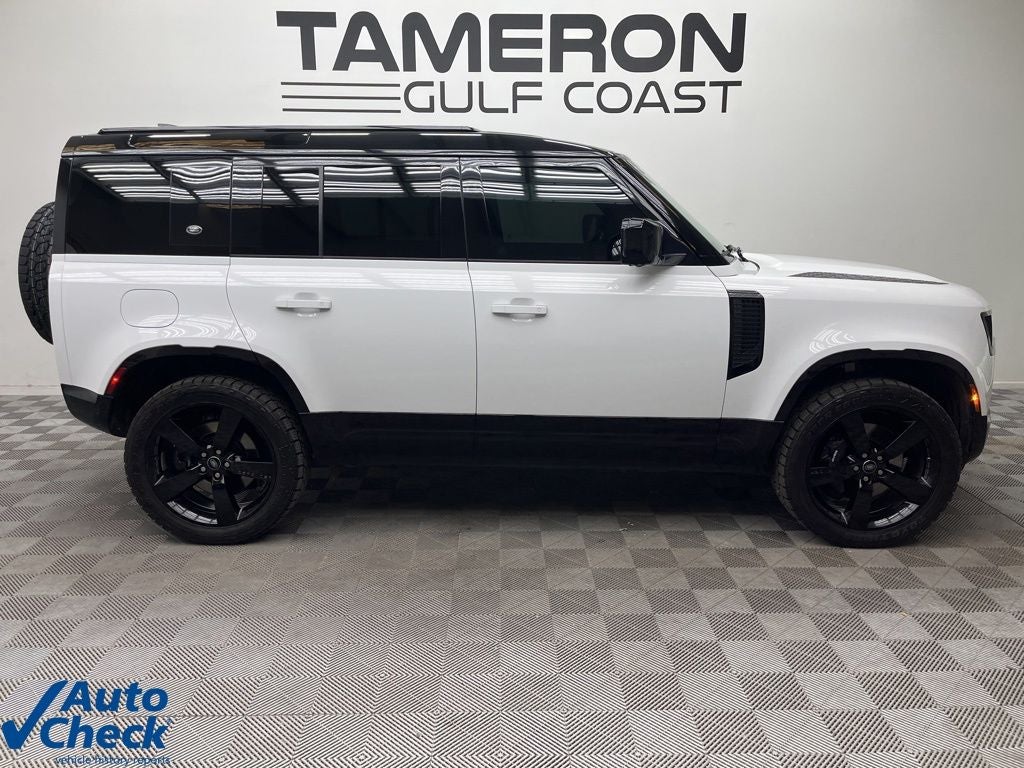 2023 Land Rover Defender 110 X-Dynamic SE