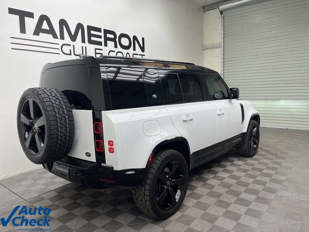 2023 Land Rover Defender 110 X-Dynamic SE