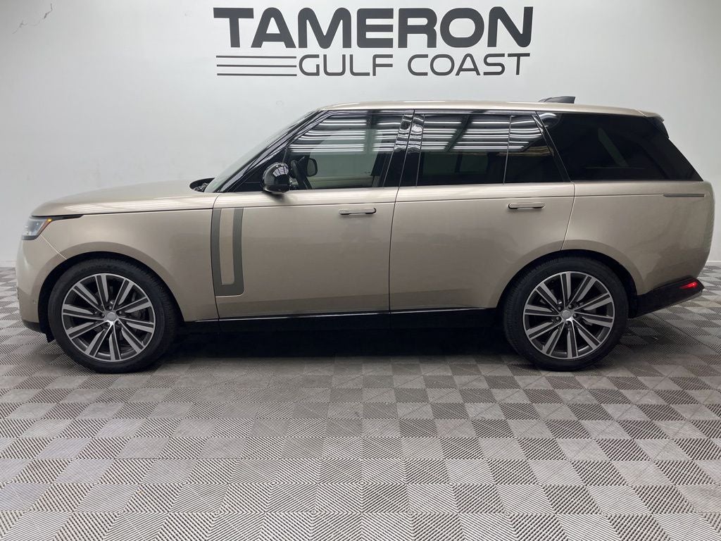 2023 Land Rover Range Rover SE