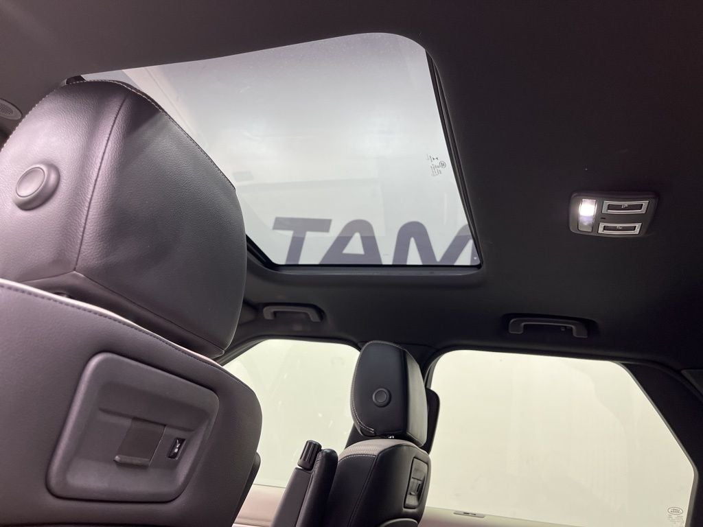 2021 Land Rover Discovery S R-Dynamic
