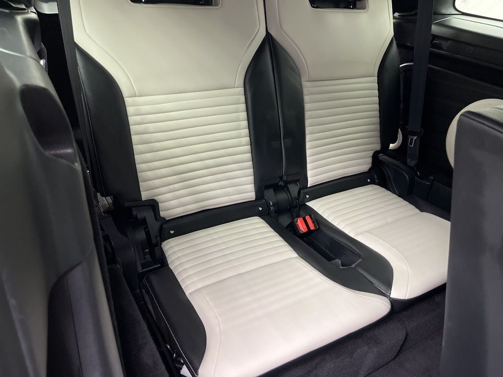 2021 Land Rover Discovery S R-Dynamic