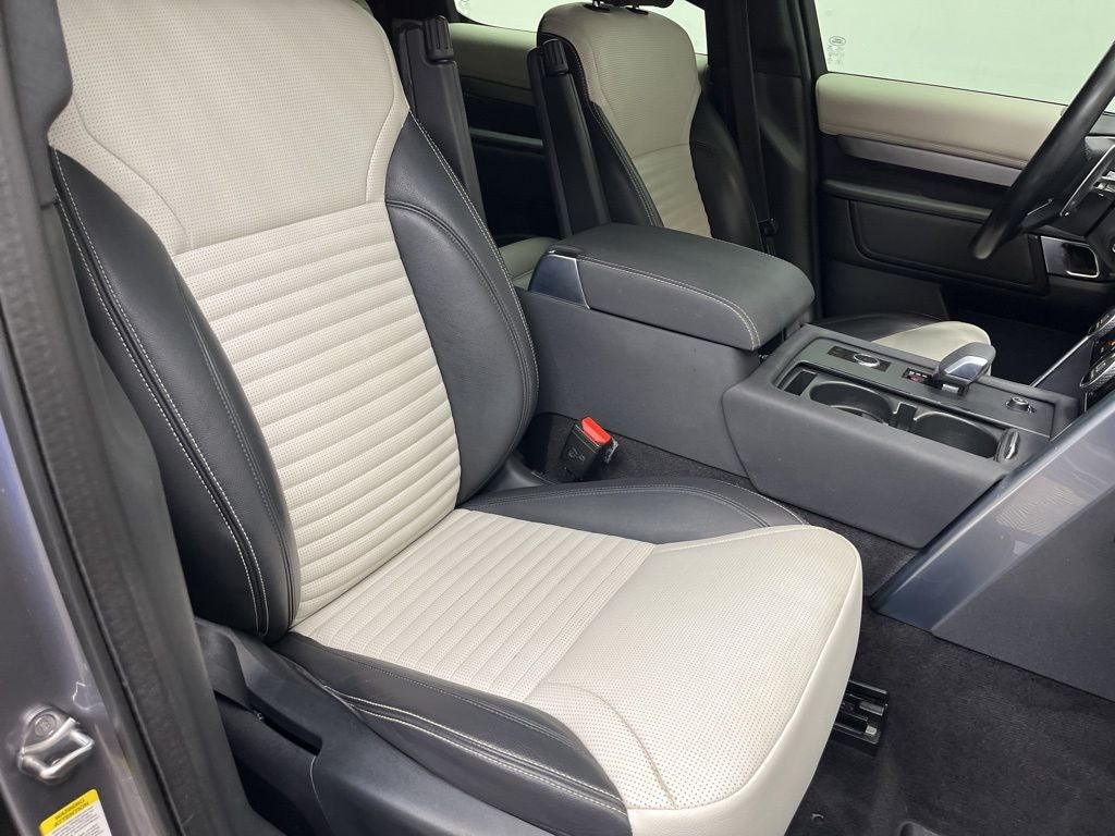 2021 Land Rover Discovery S R-Dynamic