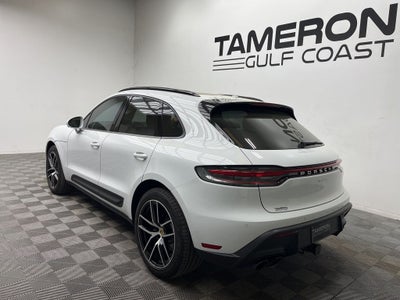 2025 Porsche Macan T