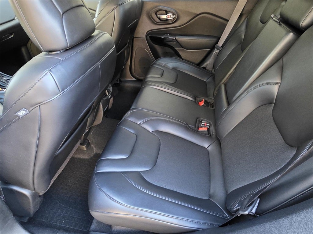 2021 Jeep Cherokee Altitude