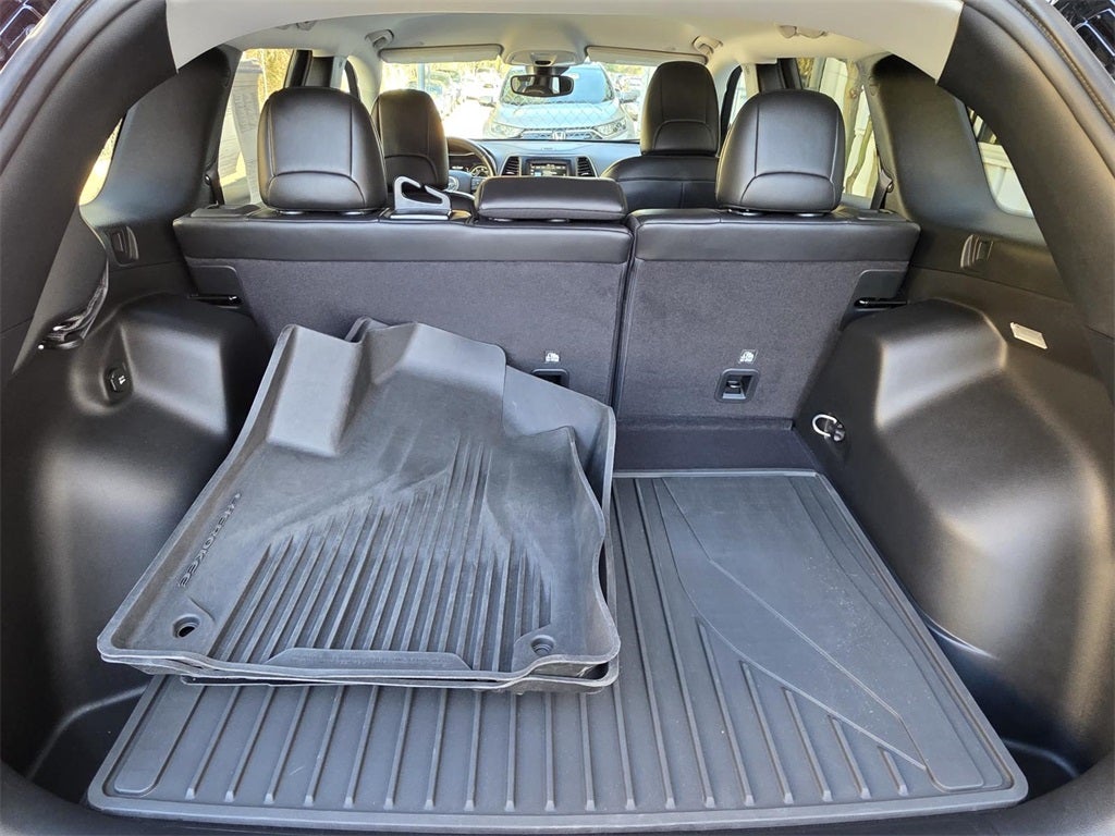 2021 Jeep Cherokee Altitude