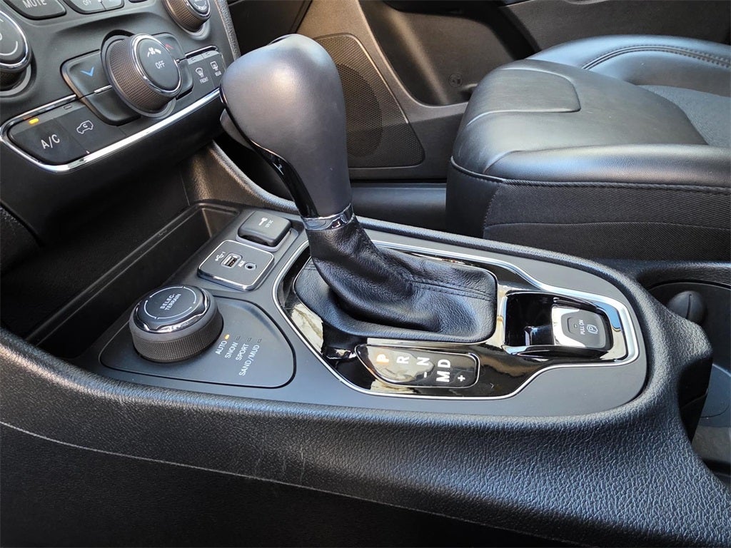 2021 Jeep Cherokee Altitude