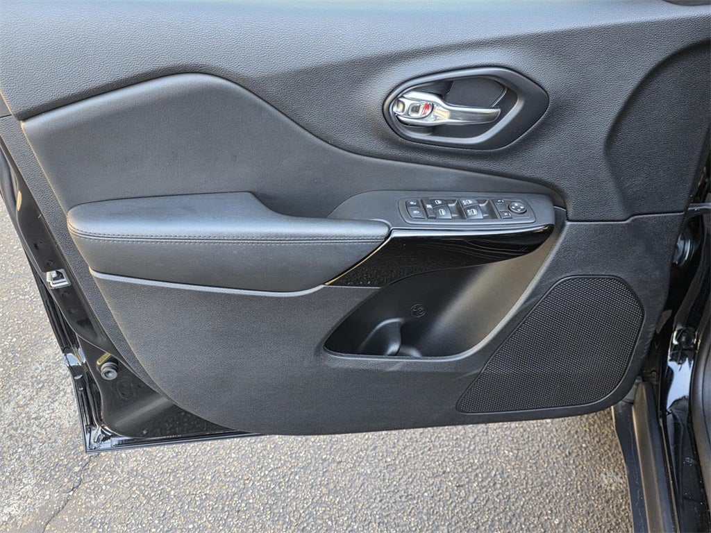 2021 Jeep Cherokee Altitude