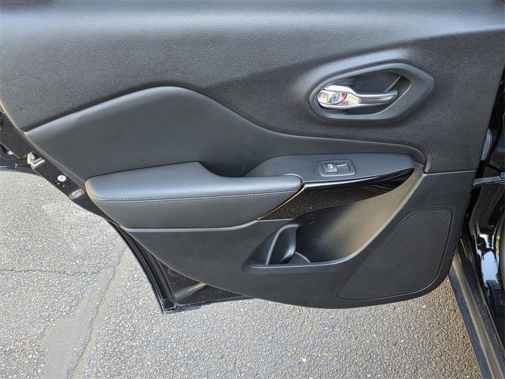 2021 Jeep Cherokee Altitude