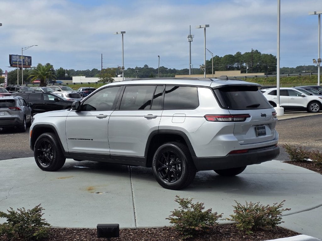 2025 Jeep Grand Cherokee L Altitude X