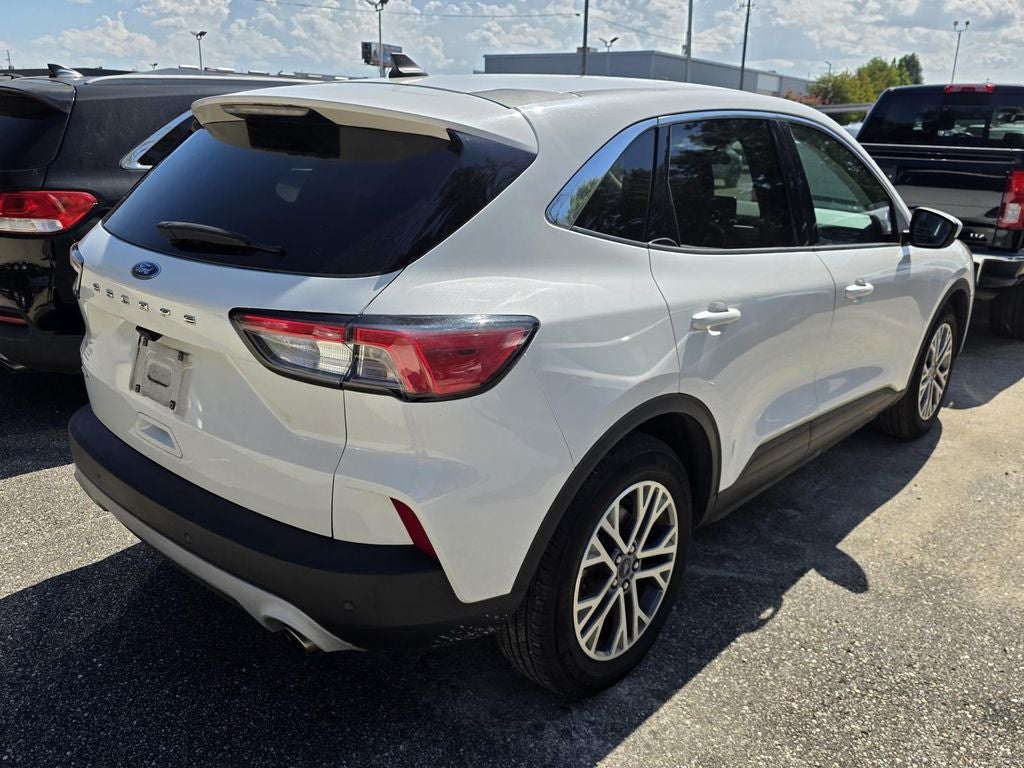 2022 Ford Escape SEL