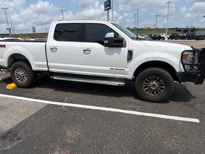 2022 Ford F-250SD Lariat