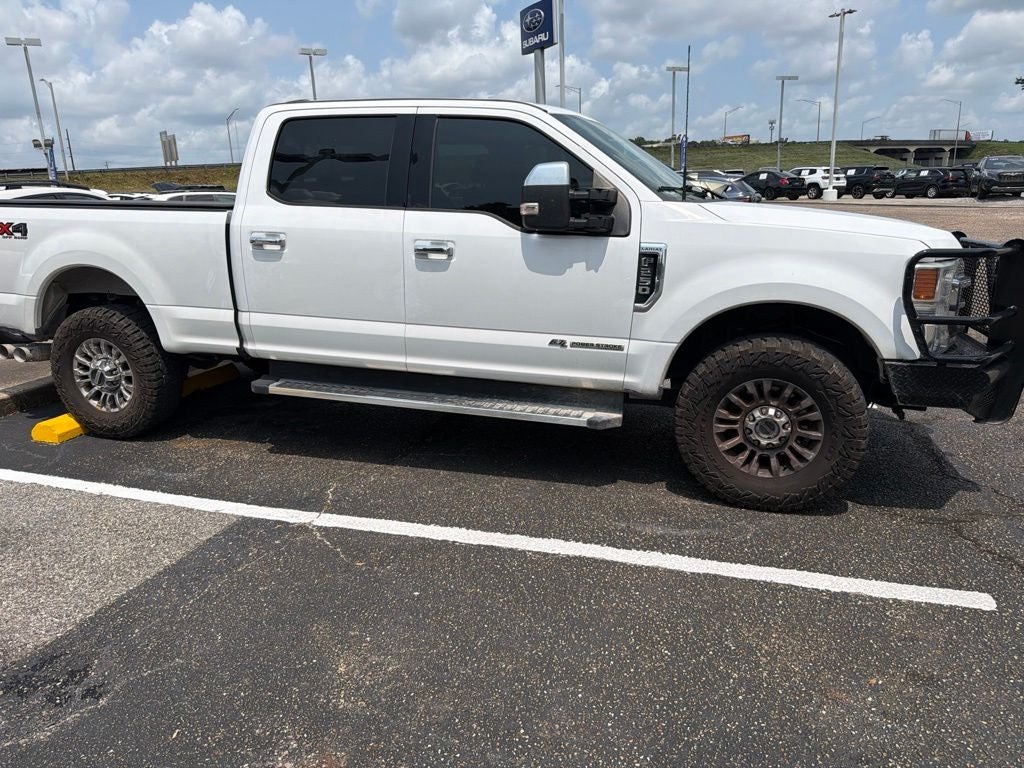 2022 Ford F-250SD Lariat