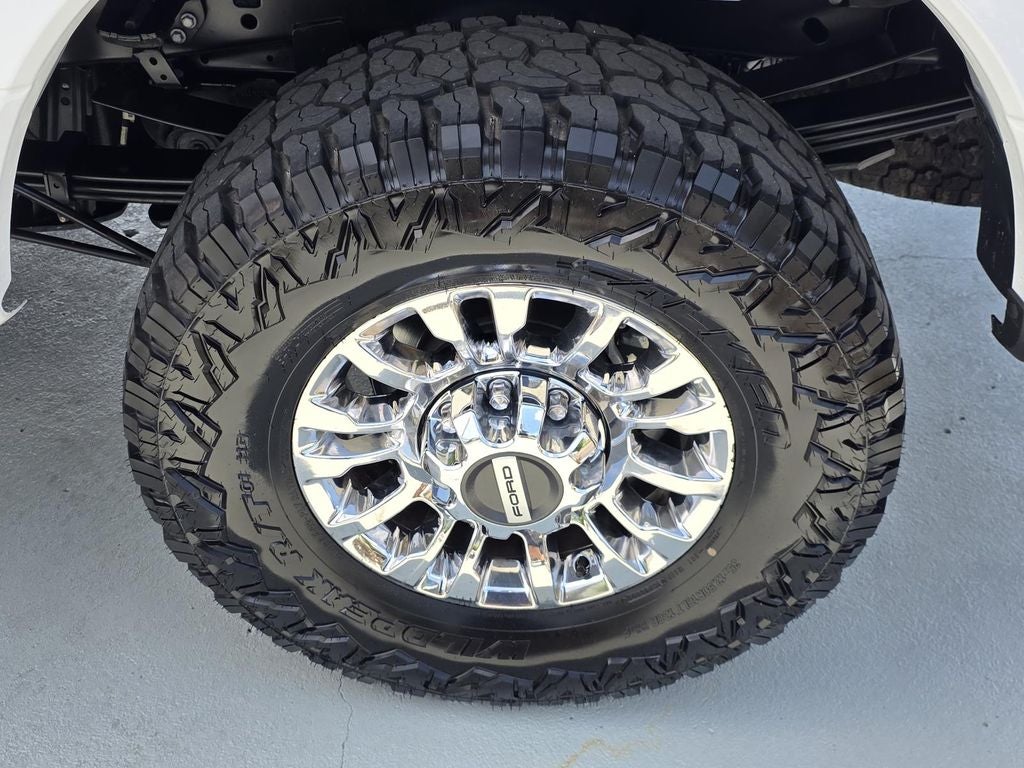 2022 Ford F-250SD Lariat