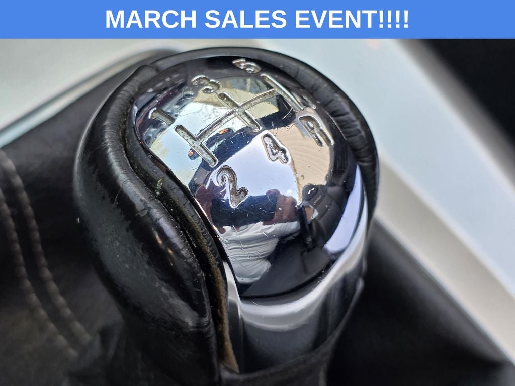 2008 Saturn Sky Red Line