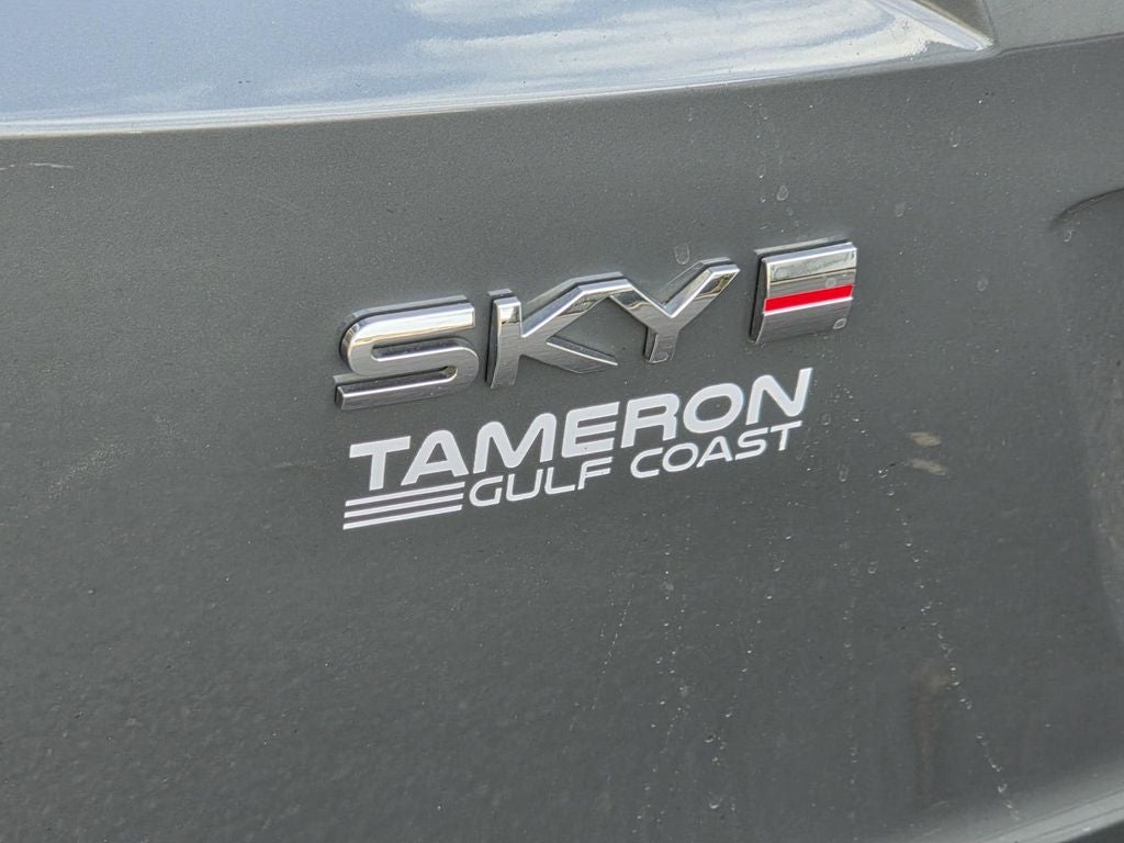 2008 Saturn Sky Red Line