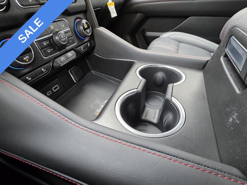 2024 Chevrolet Suburban RST