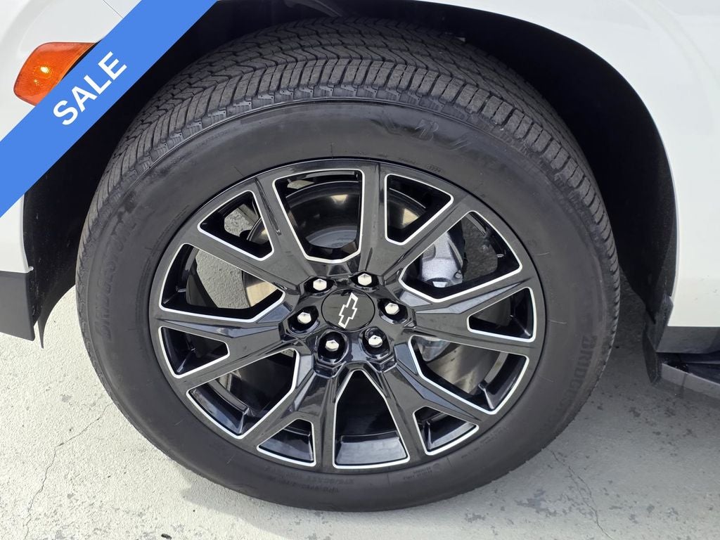 2024 Chevrolet Suburban RST