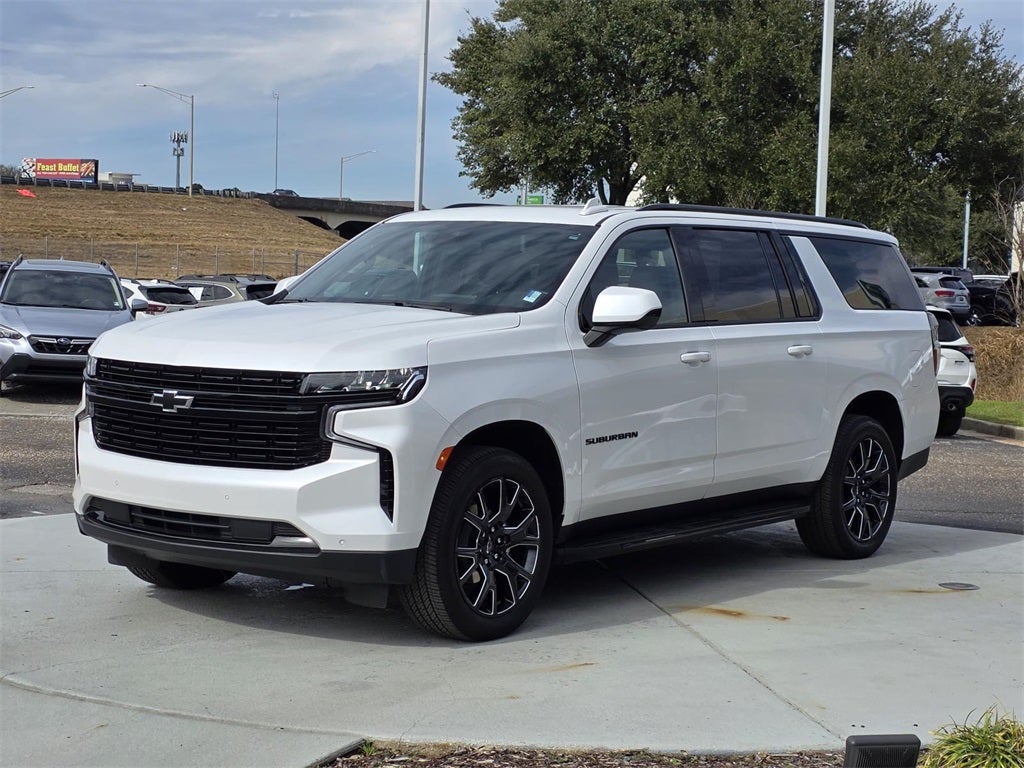 2024 Chevrolet Suburban RST
