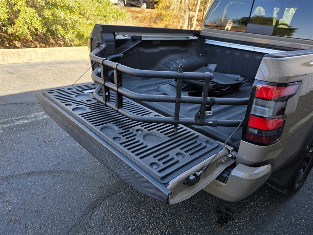 2024 Nissan Frontier PRO-X