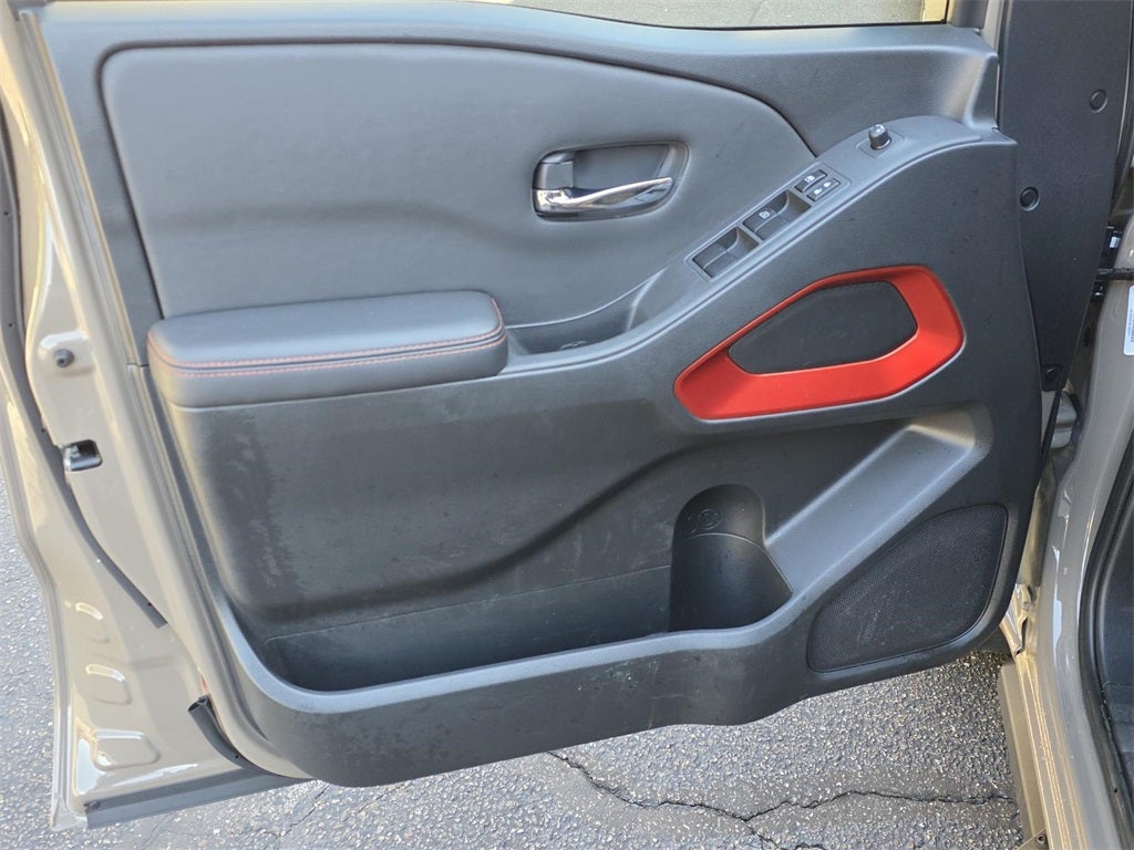 2024 Nissan Frontier PRO-X